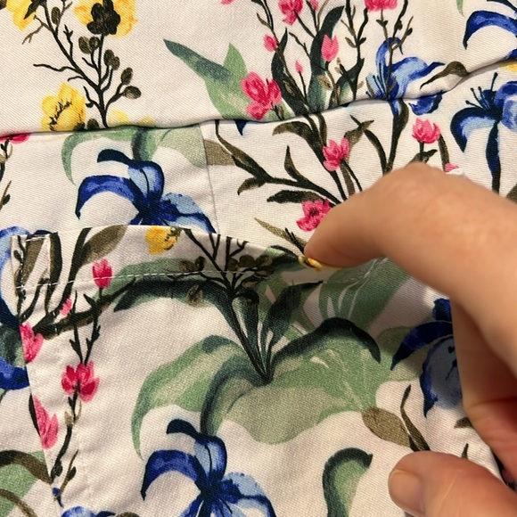 J. McLaughlin Masie Gardenside pull on Bermuda shorts size 10 - Picture 5 of 11